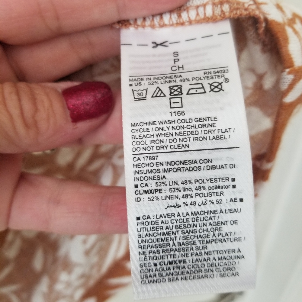 Old Navy top - Picture 5 of 6